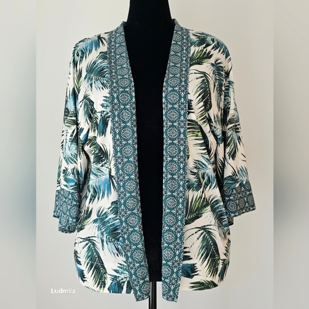 SKYE'S THE LIMIT size L Women's Green Tropical Leaf Print Cover Up